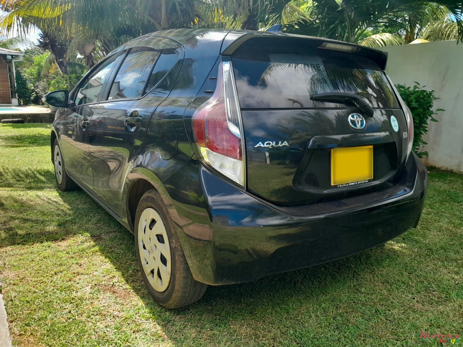 2016' Toyota Aqua photo #4