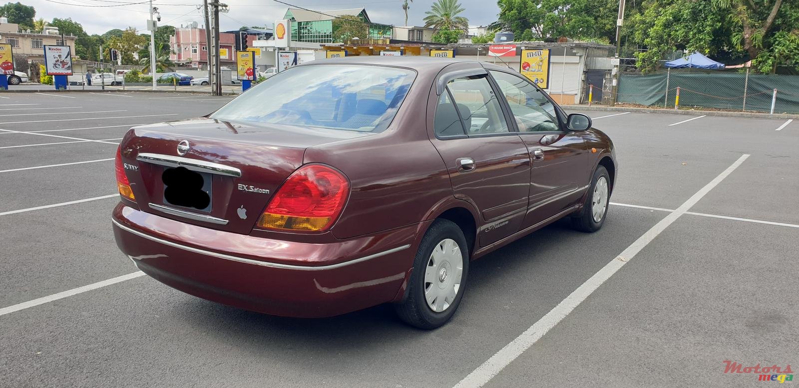 2003' Nissan Sunny photo #3