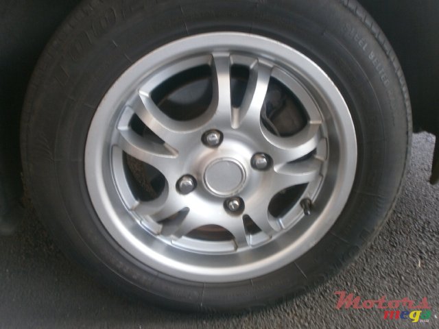 2005' Nissan Sunny N17 photo #4