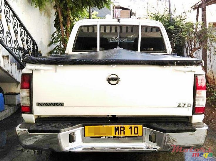 2010' Nissan Navara (54227164) photo #3