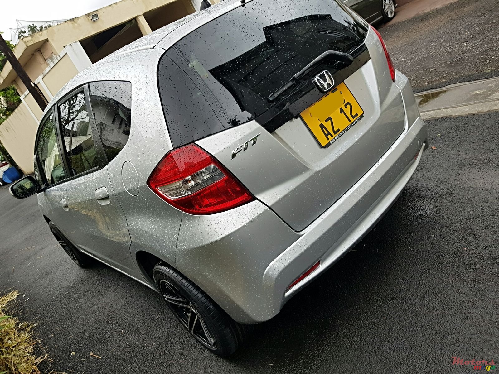 2012' Honda Fit Automatic photo #3