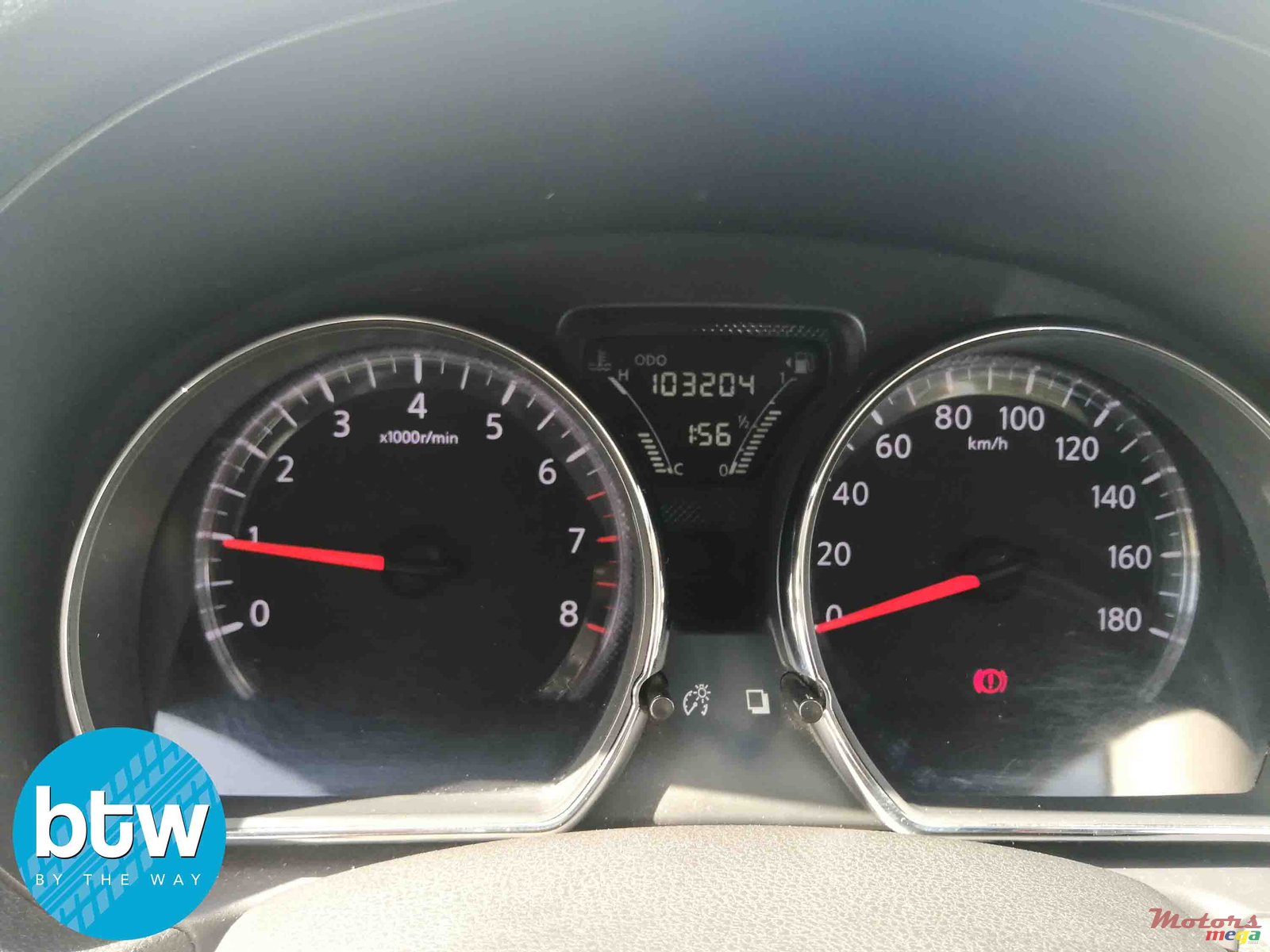 2014' Nissan Almera photo #7