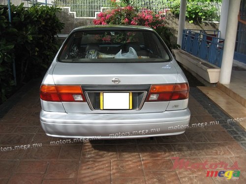 1999' Nissan photo #2