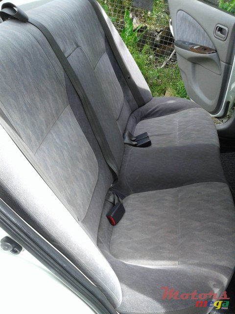 2001' Nissan Sunny 0 photo #6