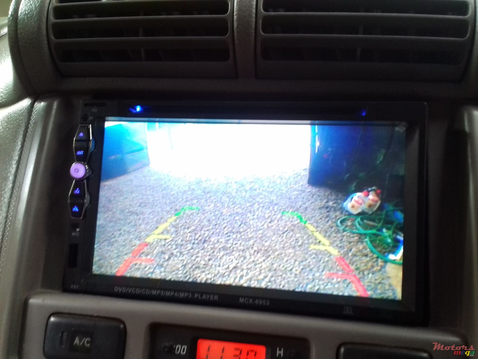 2008' Toyota Avanza photo #3