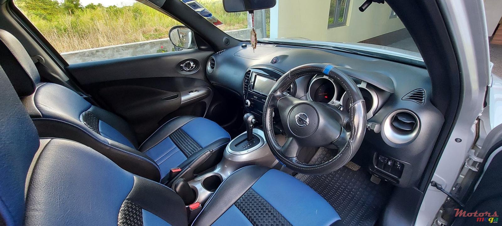 2013' Nissan Juke photo #3