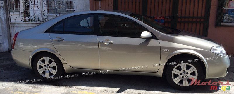 2004' Nissan Primera photo #1