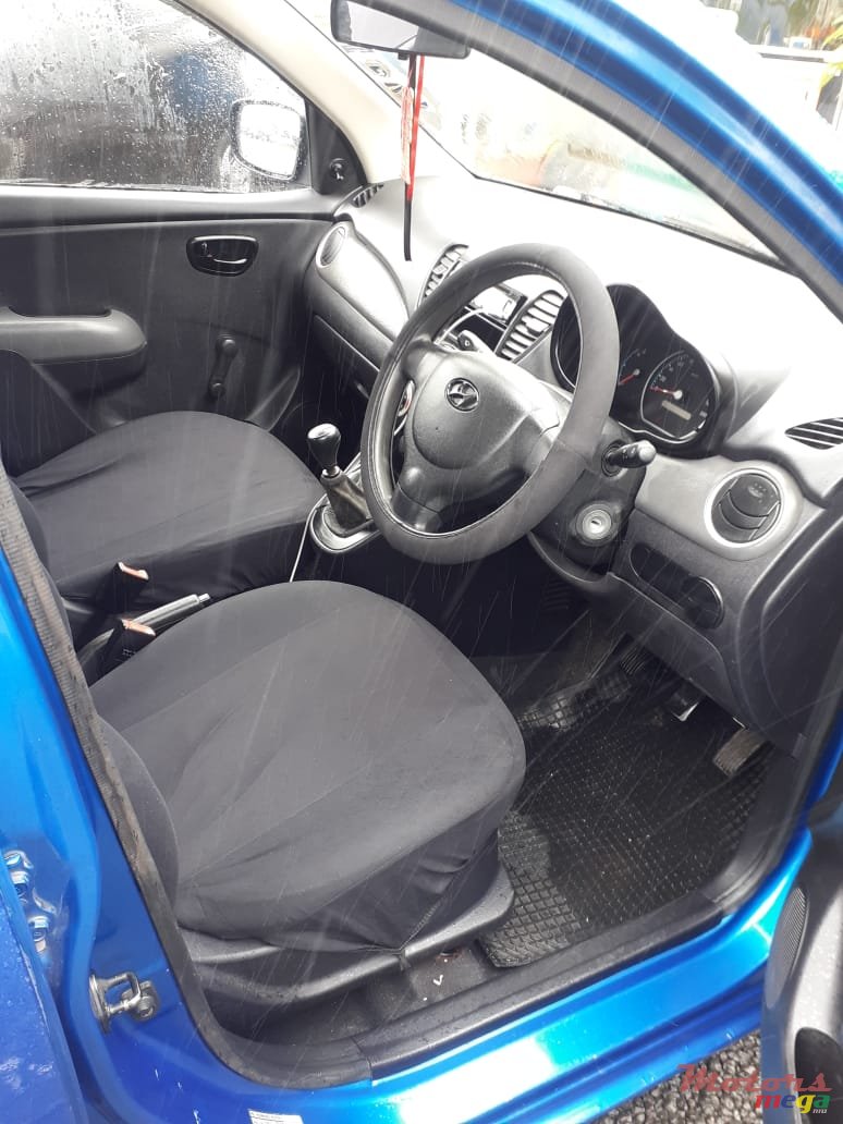 2009' Hyundai i10 photo #2