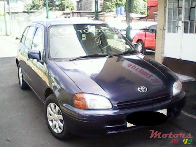 1997' Toyota Starlet photo #1