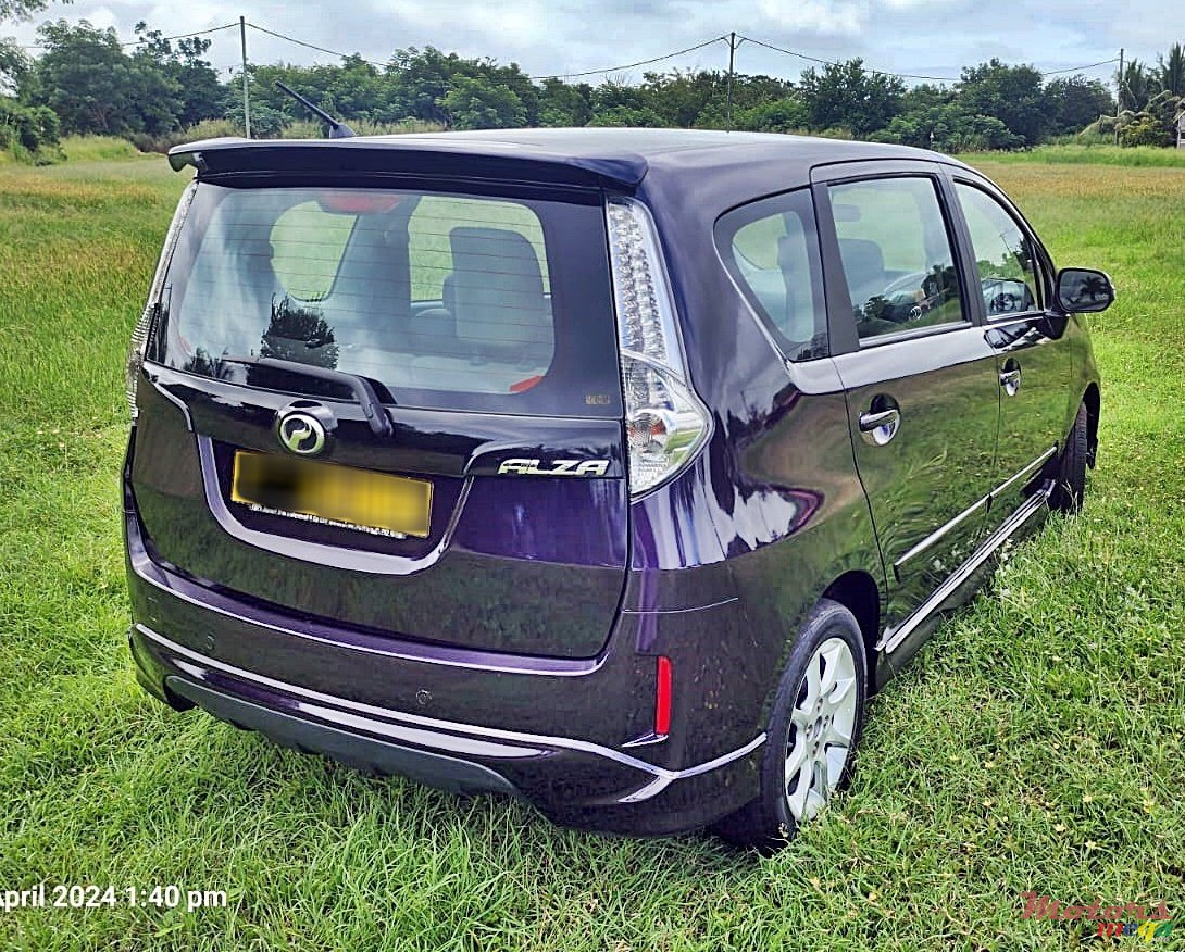 2018' Perodua ALZA photo #5