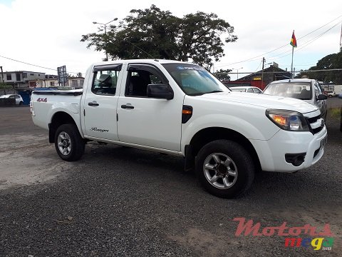 2011' Ford Ranger 4X2 photo #1