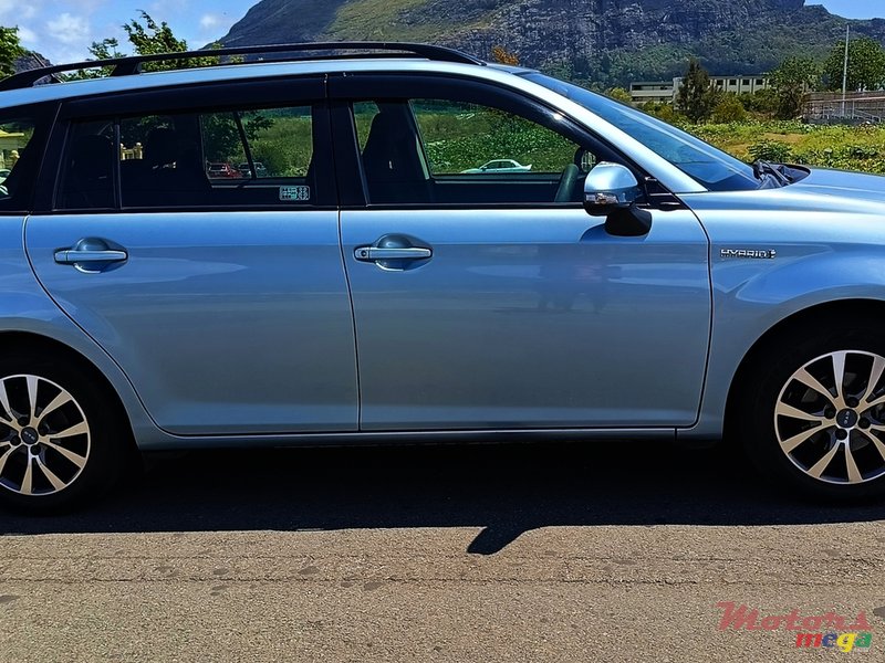 2014' Toyota Fielder photo #3