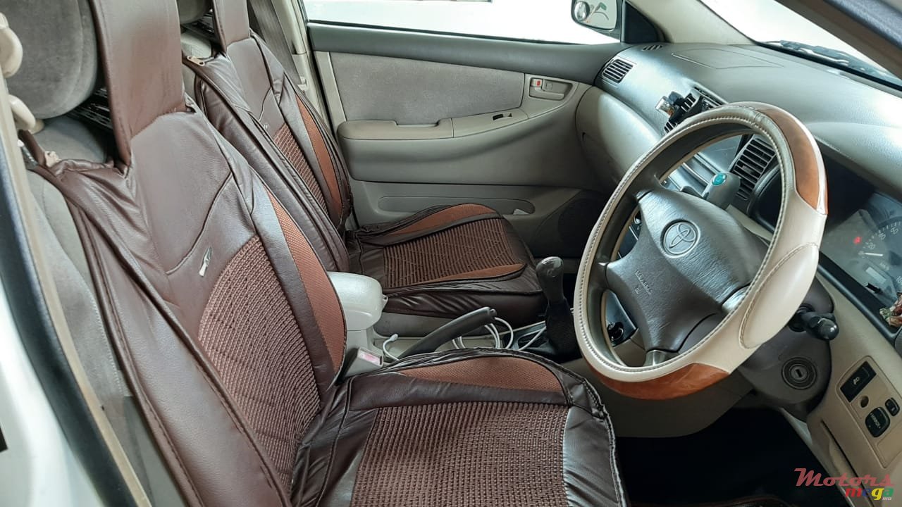 2000' Toyota Corolla photo #3