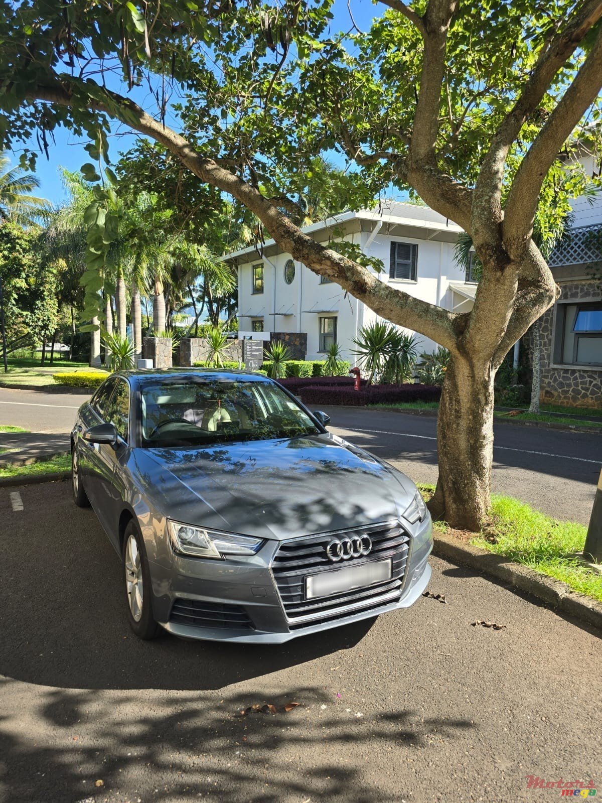 2017' Audi A4 photo #3