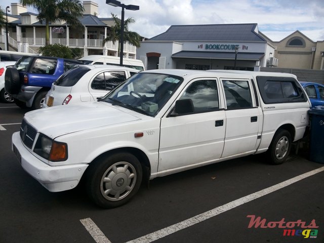 2000' Tata Telcoline photo #1