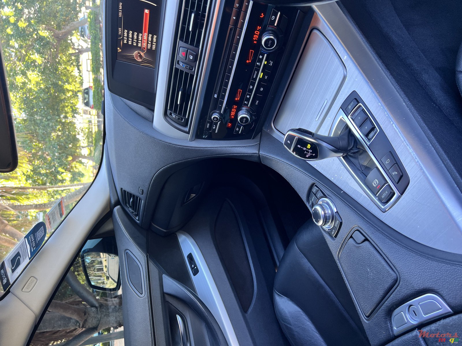 2016' BMW 6 Series photo #6