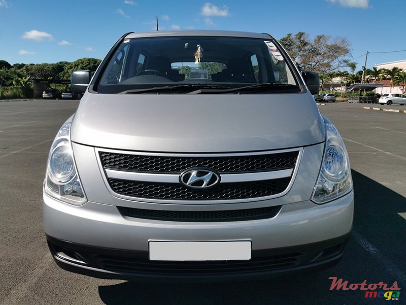 2016' Hyundai H-1 photo #1