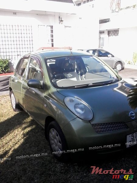 2002' Nissan Micra ak12 photo #2