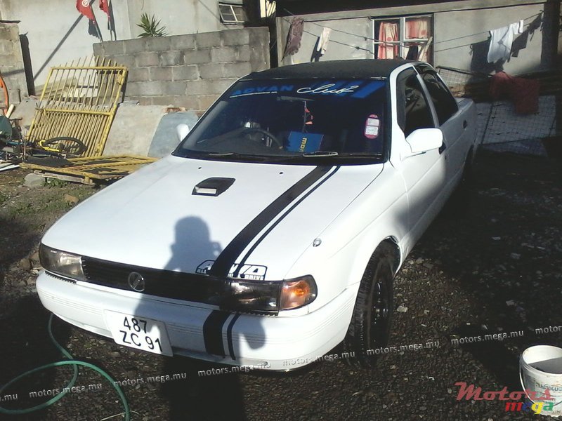 1991' Nissan Sport car photo #1