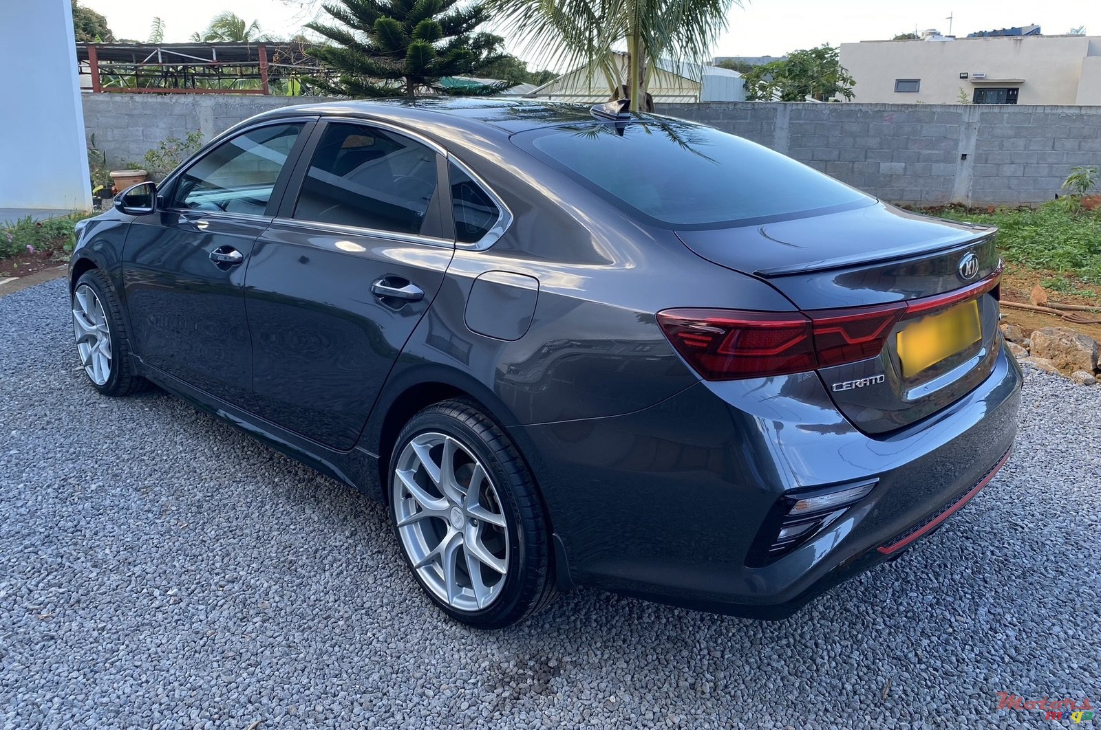2020' Kia Cerato GT_Line photo #4