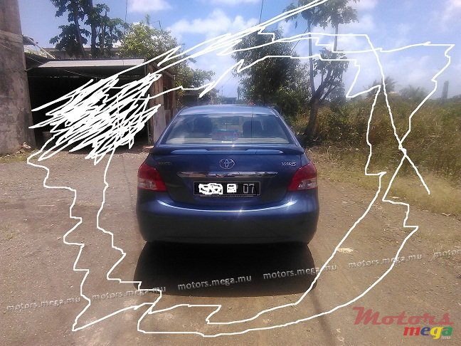 2007' Toyota photo #7