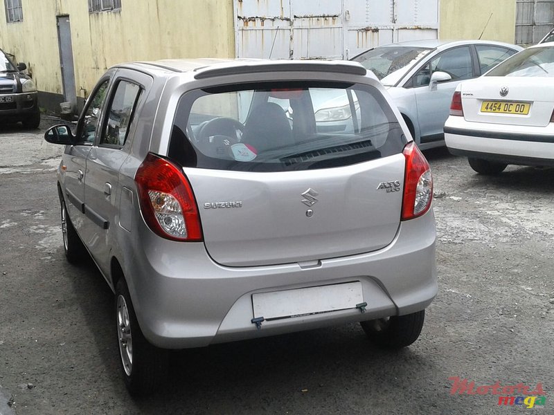 2015' Suzuki Alto photo #3