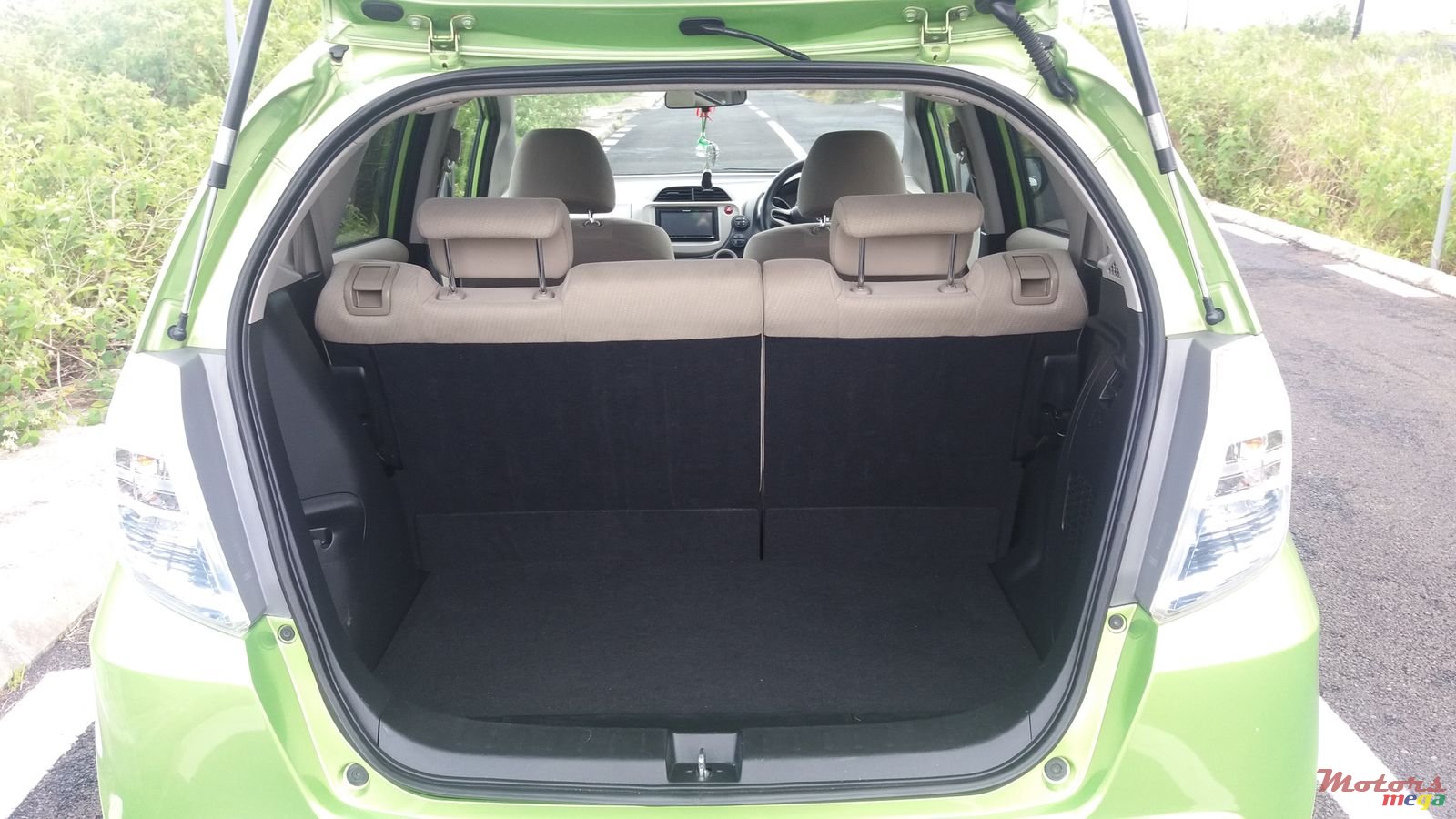 2010' Honda Fit photo #5