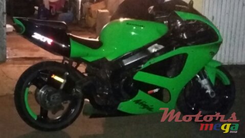 1998' Kawasaki zx7r  photo #1