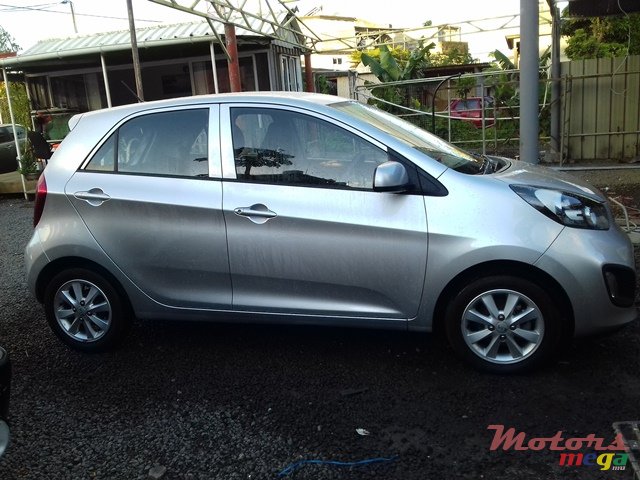 2012' Kia Picanto photo #6