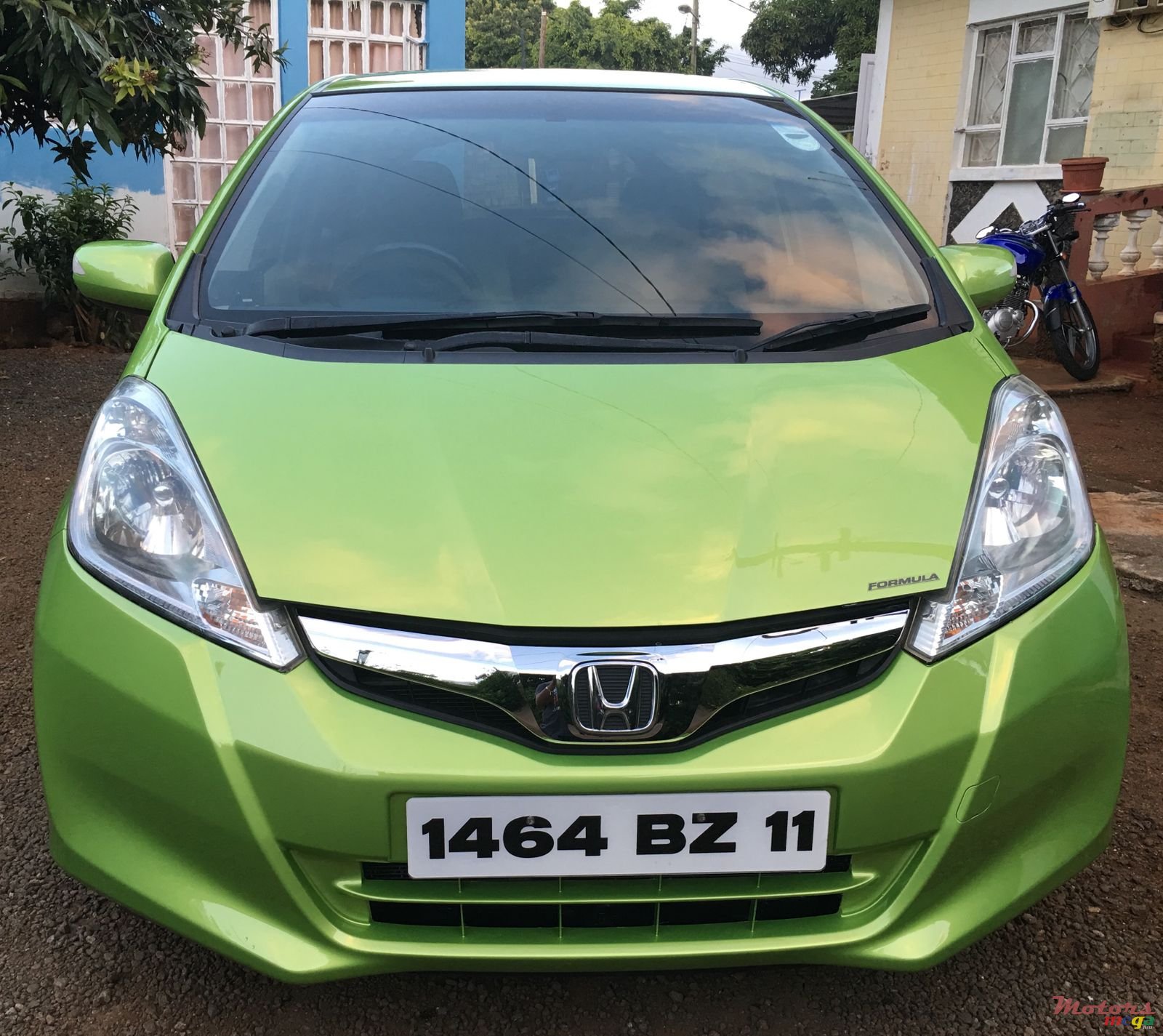 2011' Honda Fit photo #1