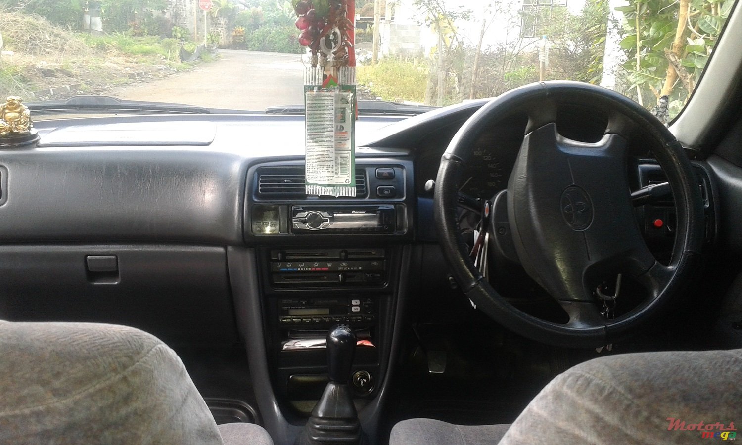 1997' Toyota Corolla CE110 photo #5