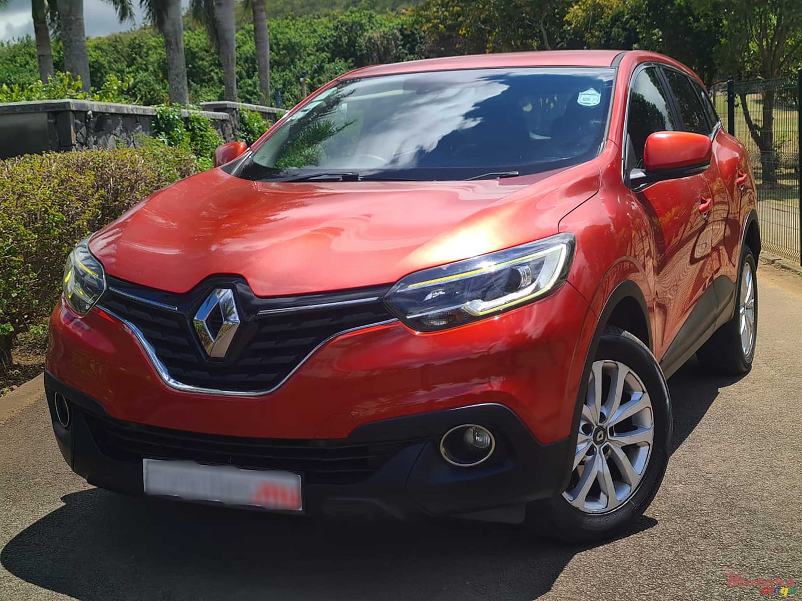 2016' Renault Kadjar 1.2 TCe photo #1