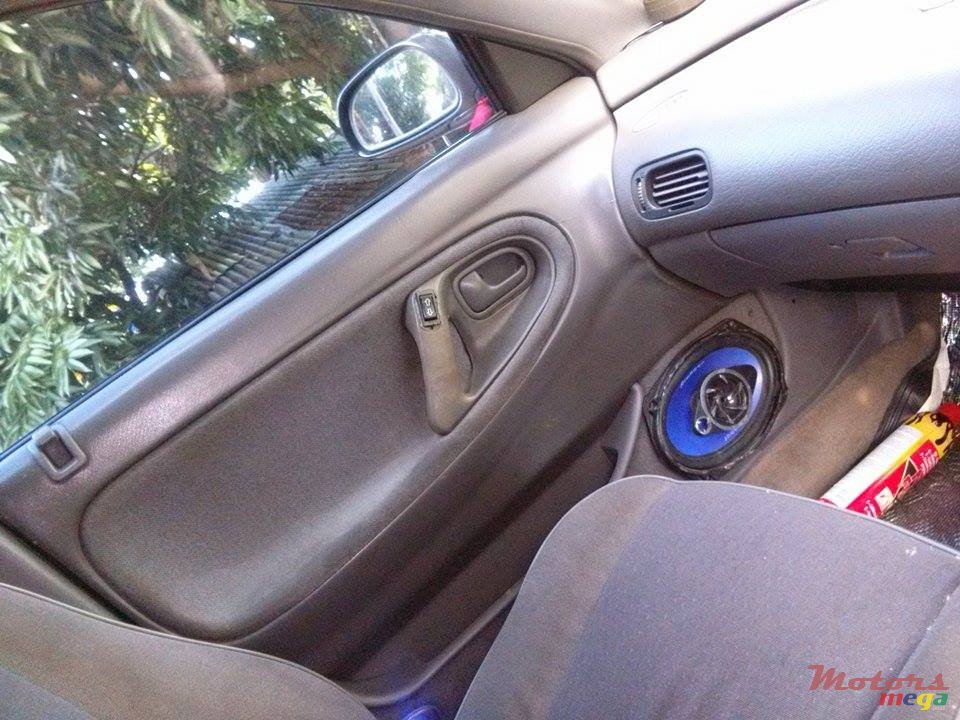 1994' Mazda 626 photo #6