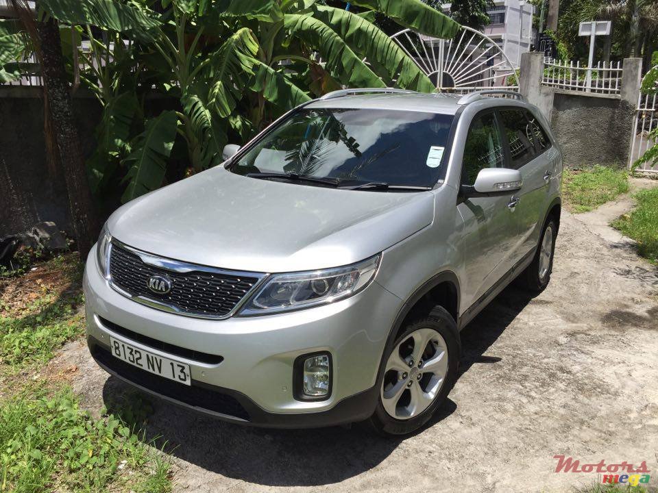 2013' Kia Sorento 2013 photo #2