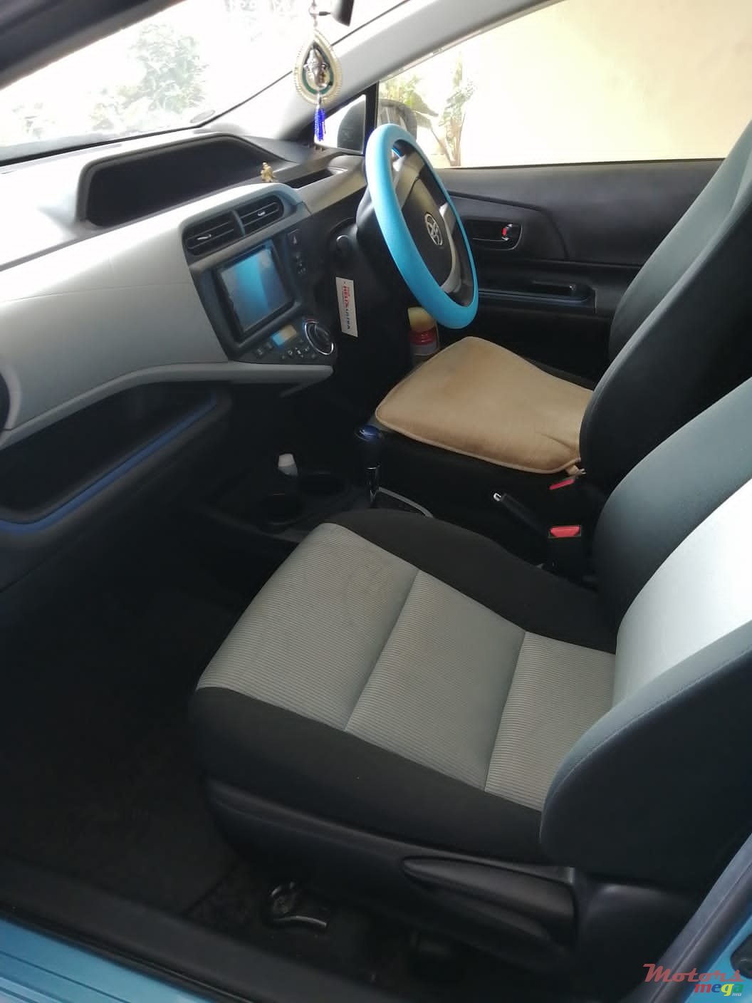 2014' Toyota photo #4