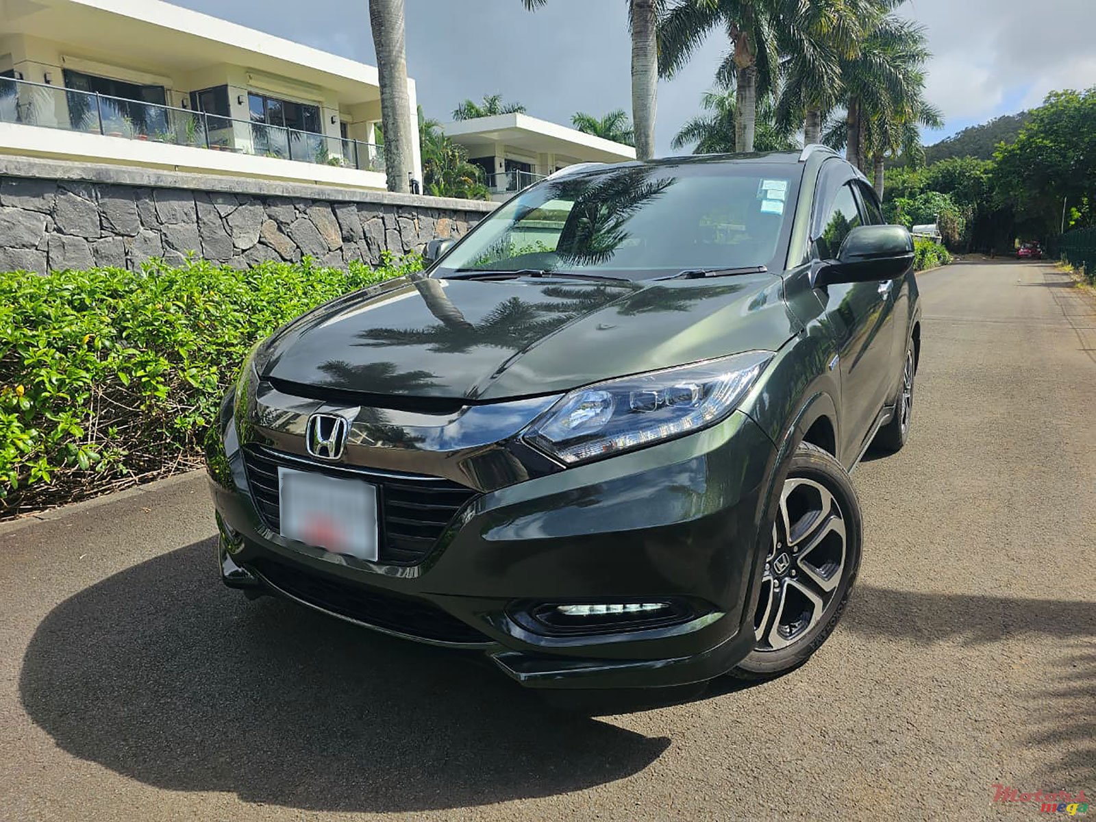 2017' Honda Vezel Z 1.5 photo #1