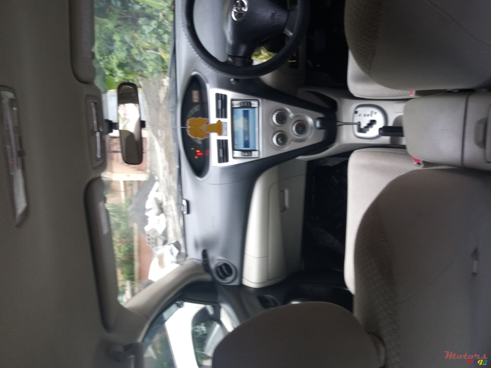 2006' Toyota Corolla Belta photo #3