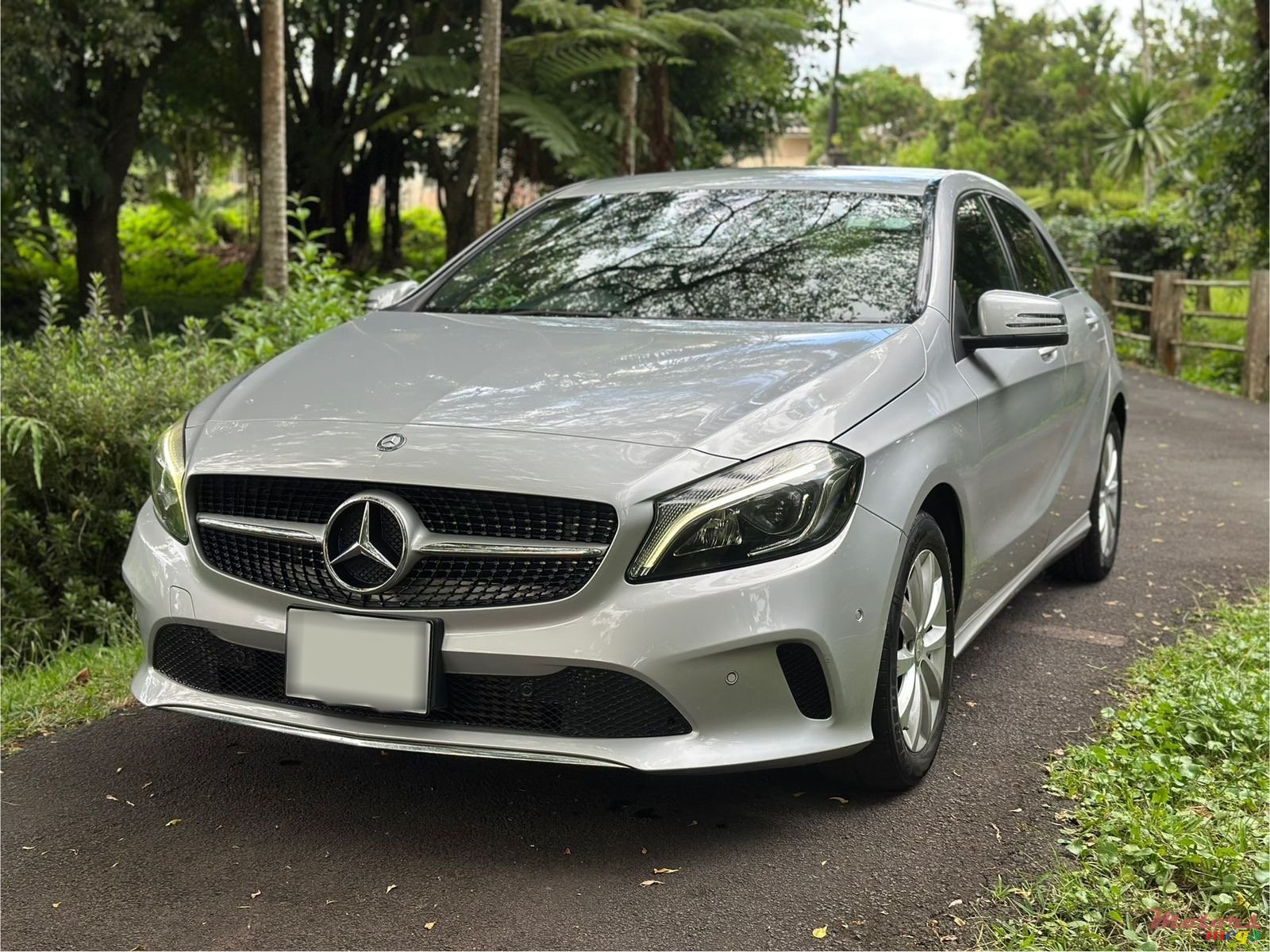 2016' Mercedes-Benz A 180 photo #2