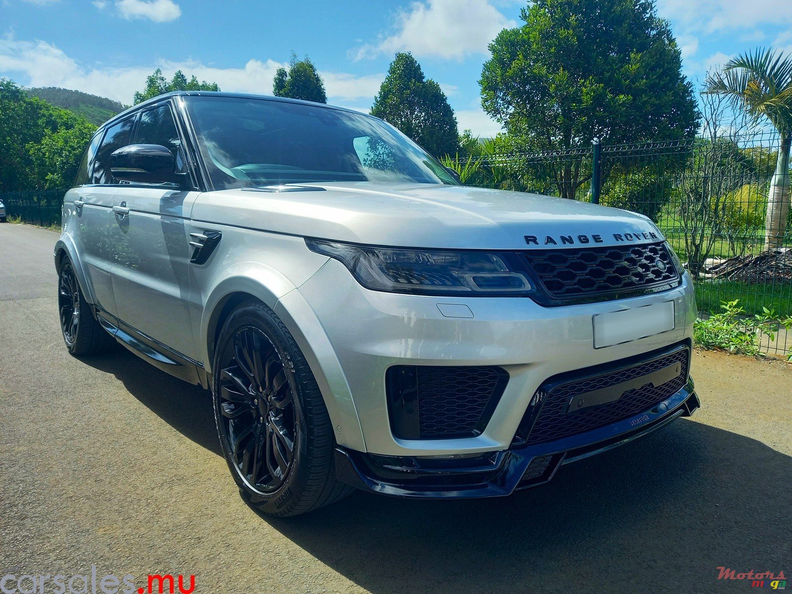 2020' Land Rover Range Rover Sport P400e HSE Hybrid 2.0 photo #2