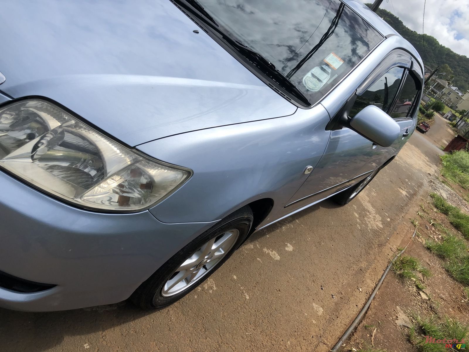 2005' Toyota Corolla photo #4