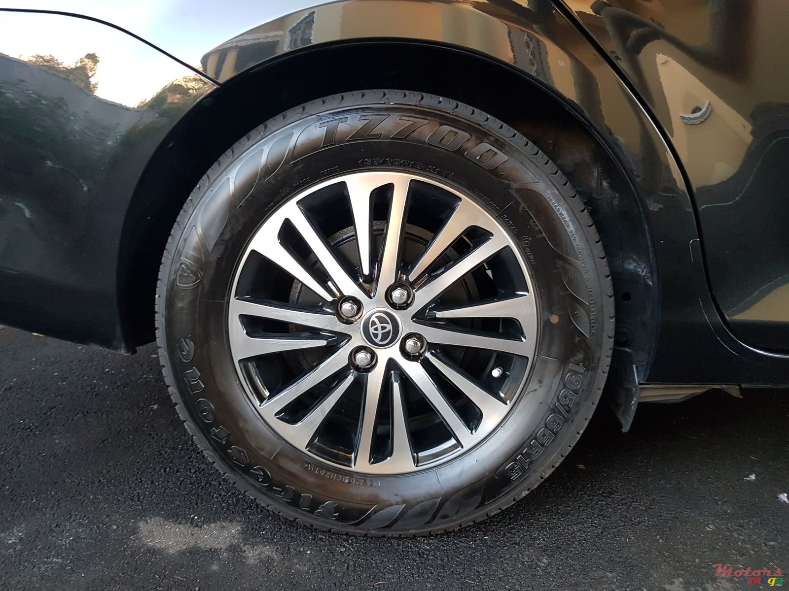 2013' Toyota Fielder photo #6