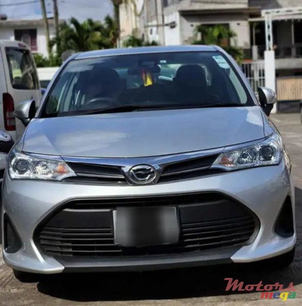 2019' Toyota Axio photo #1