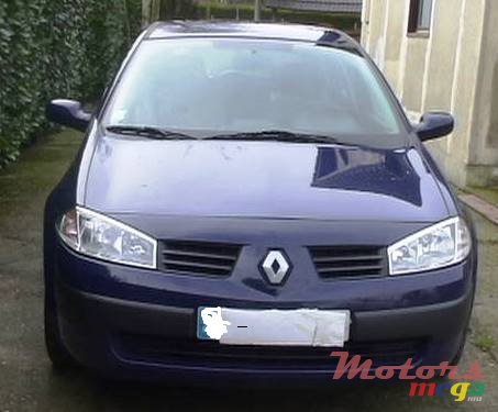 2005' Renault Megane photo #1