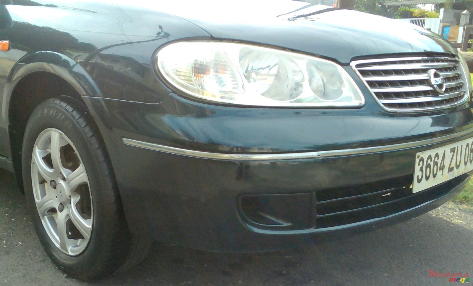 2006' Nissan Sunny photo #2