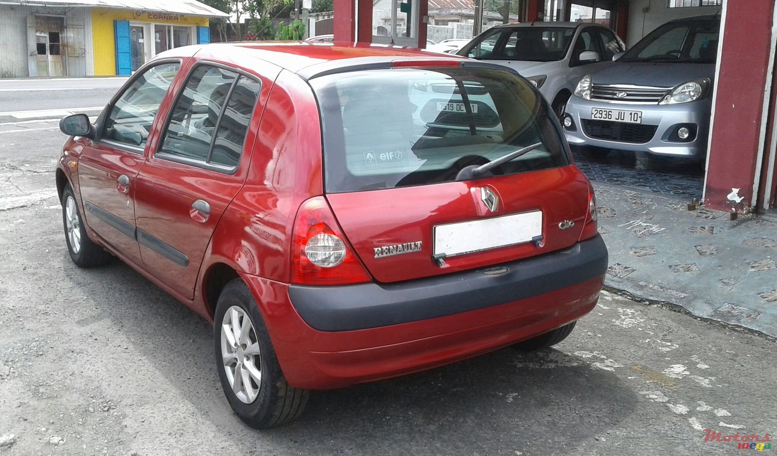2006' Renault Clio photo #2