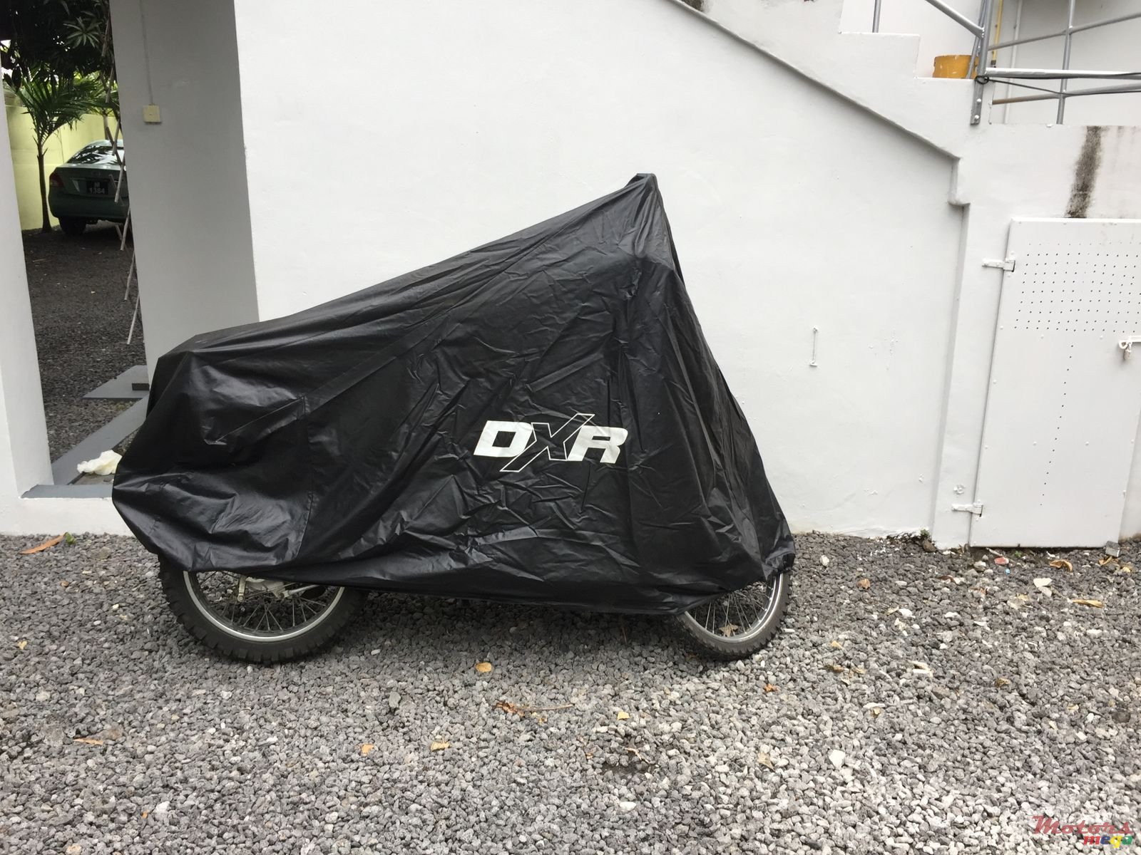 2015' Suzuki DR200SE photo #1