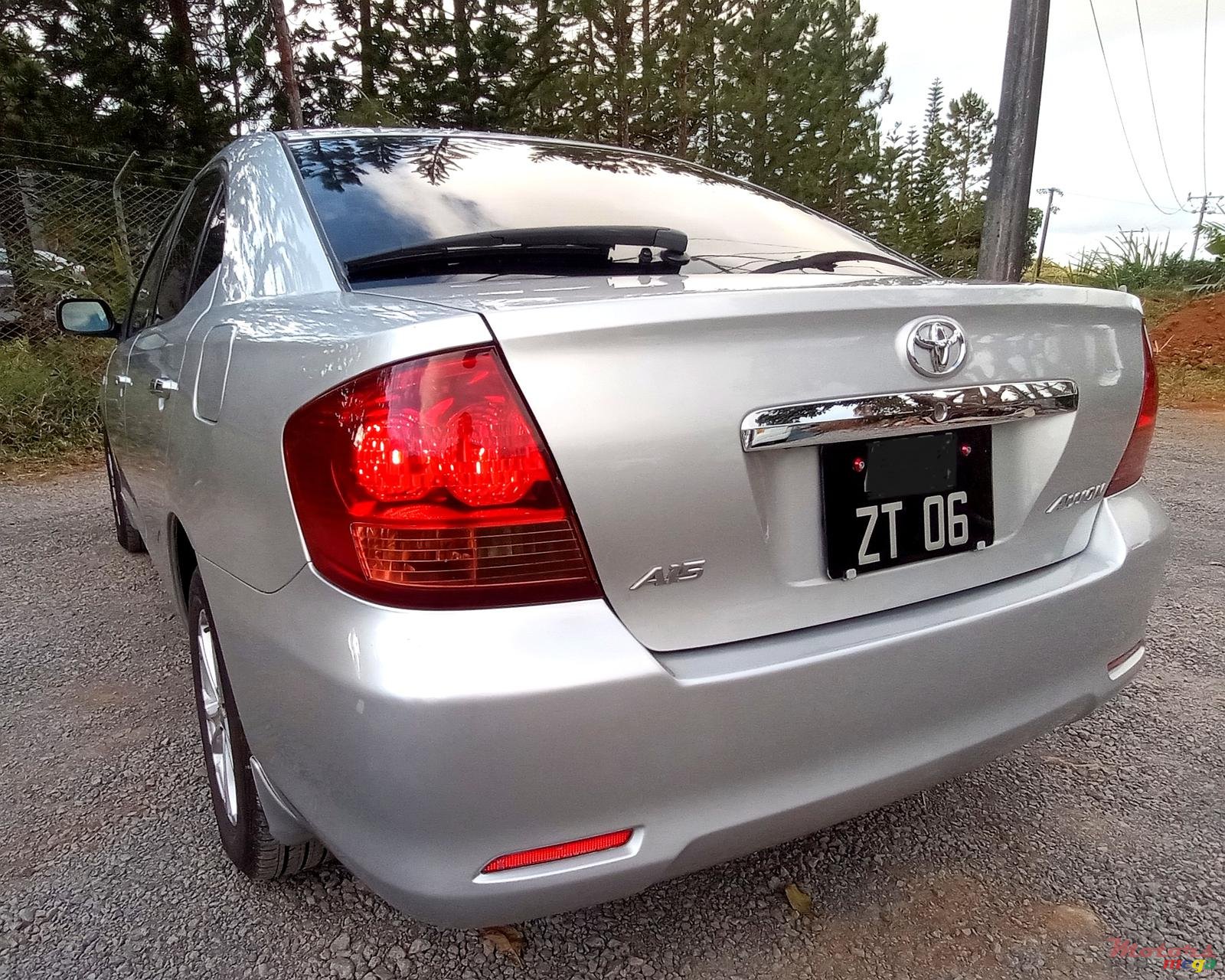 2006' Toyota Allion photo #4