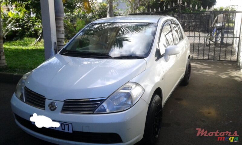 2007' Nissan photo #1