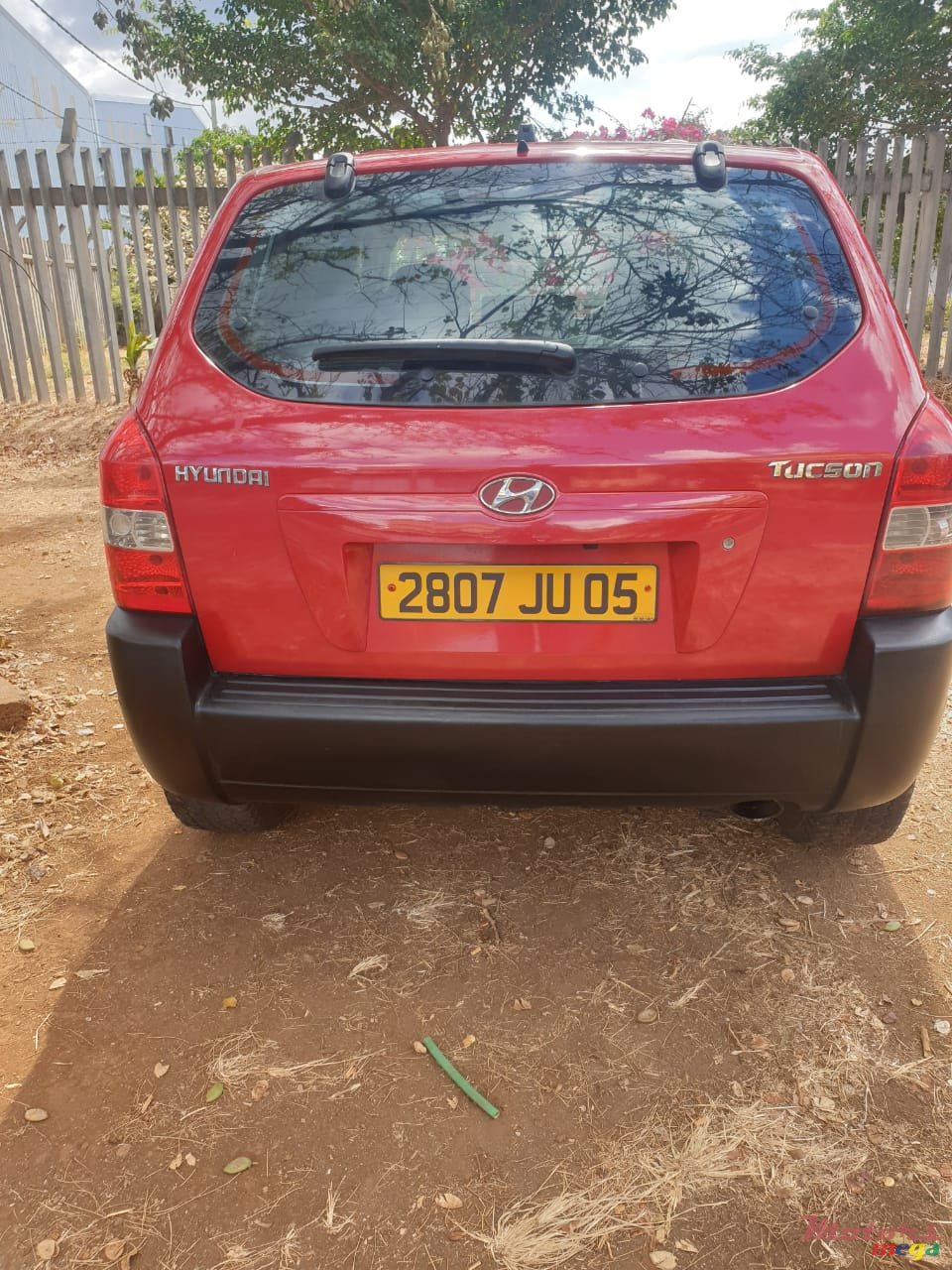 2005' Hyundai Tucson photo #3