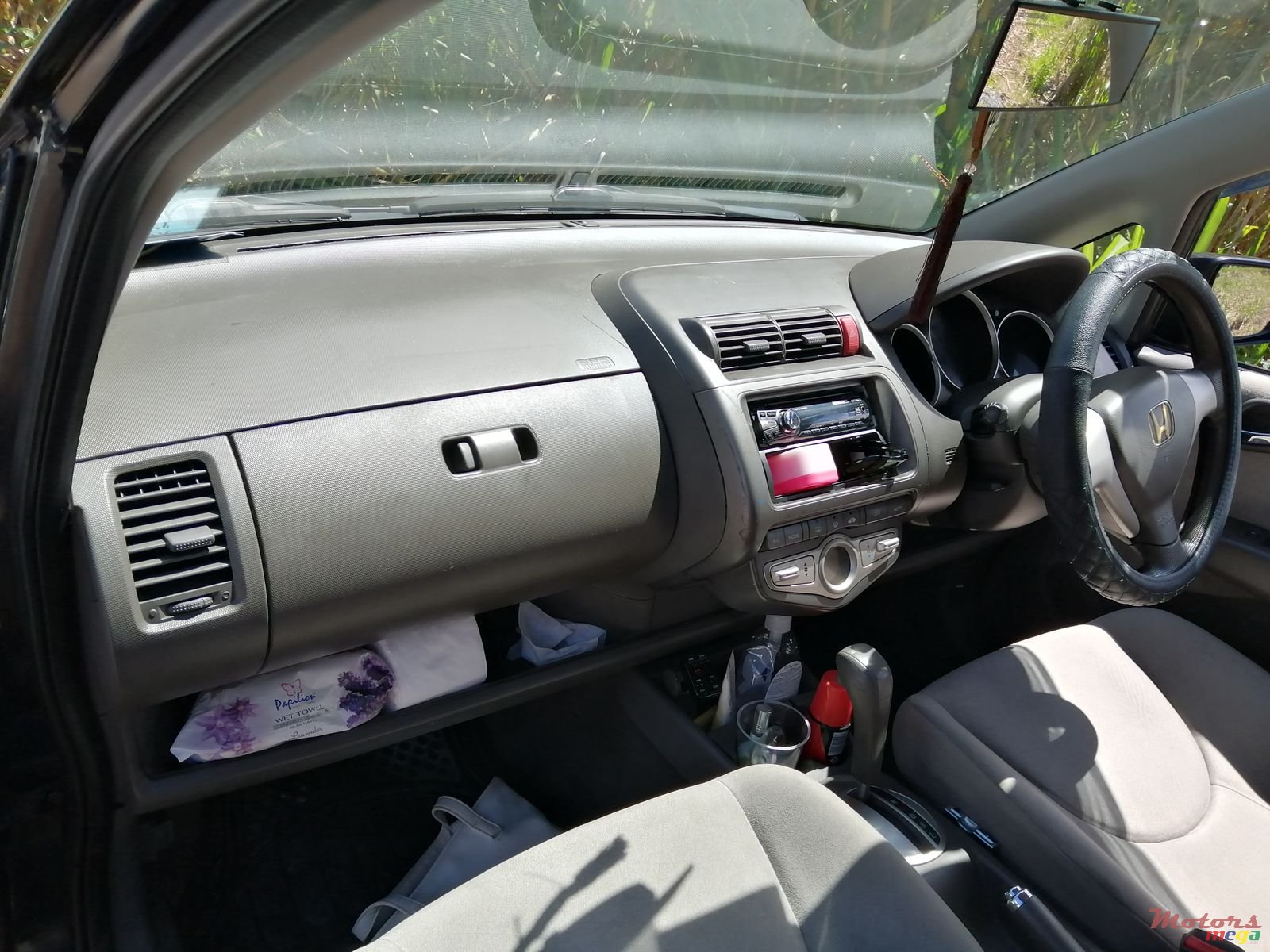 2006' Honda Fit photo #5